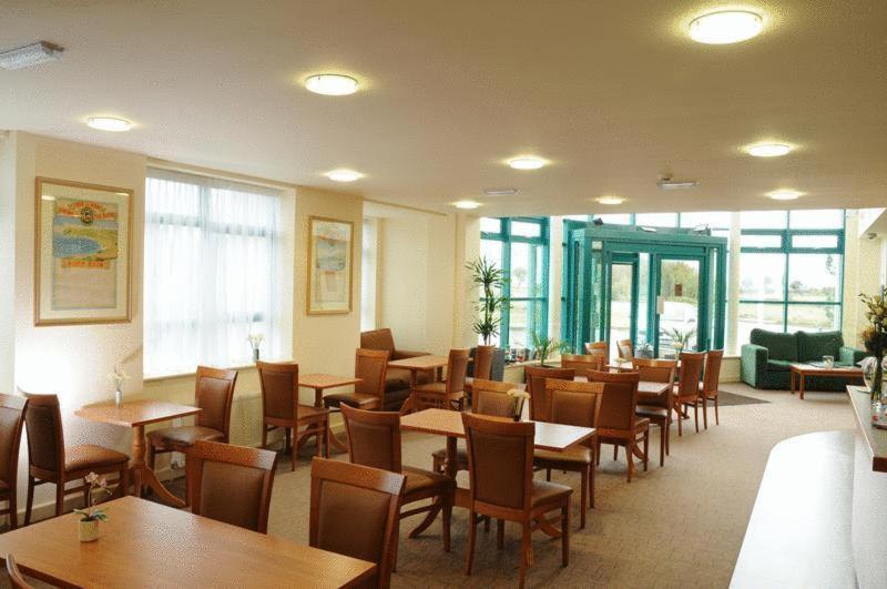 Ballasalla Sefton Express Hotel מראה חיצוני תמונה